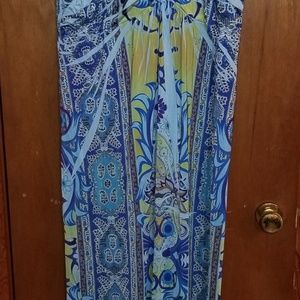 "APT 9" Large sleeveless below the knee dress